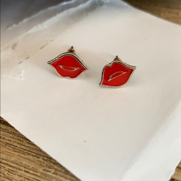 Lips earrings NWOT - Picture 1 of 2